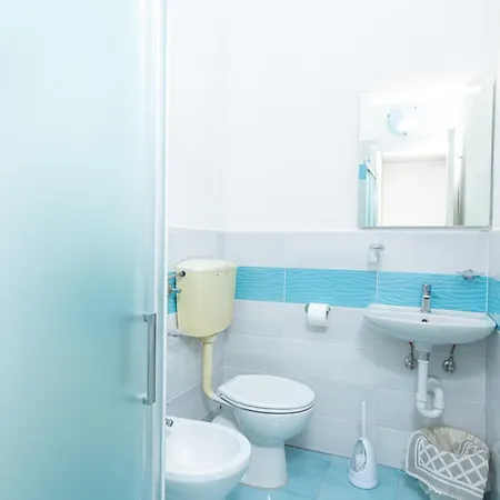 Tina Apartmanhotel 2*