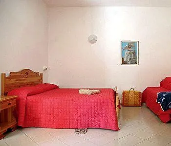Lejlighedshotel Tina 2*
